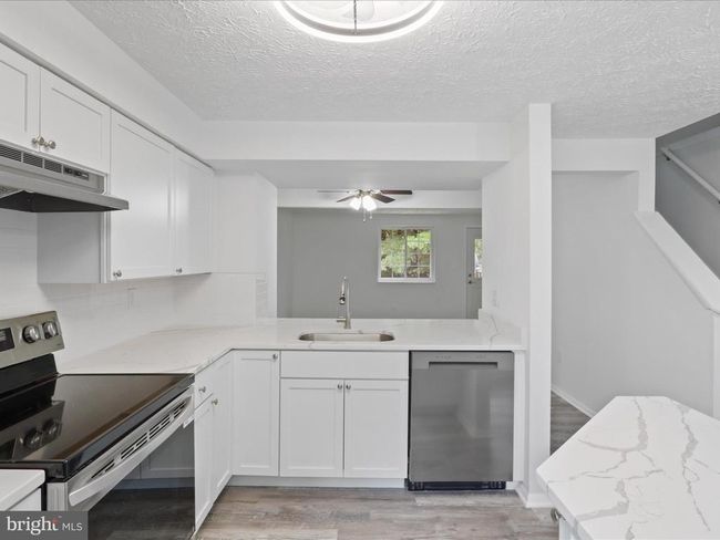 8456 Rocky Knob Ct, Townhouse with 2 bedrooms, 2 bathrooms and null parking in LORTON VA | Image 6