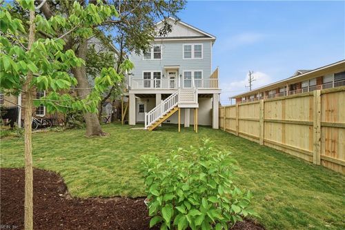 966 W Ocean View Ave, Norfolk, VA, 23503-1314 | Card Image