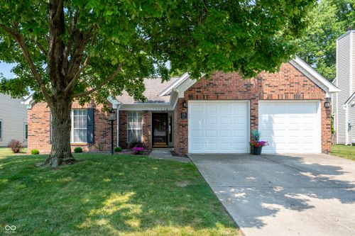 11416 Charleston Pkwy, Fishers, IN, 46038-1953 | Card Image