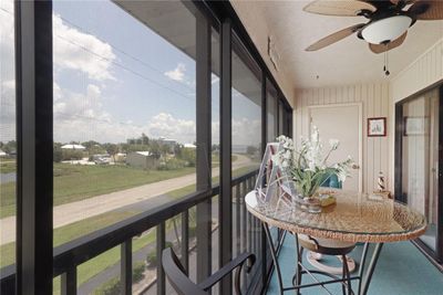 202 - 14459 River Beach Drive, Condo with 2 bedrooms, 2 bathrooms and null parking in Port Charlotte FL | Image 3