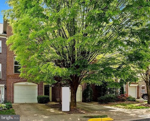 12062 Edgemere Cir, RESTON, VA, 20190-3252 | Card Image