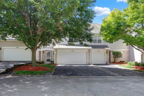 227 Rainier Way, Fox Lake, IL, 60020-2002 | Card Image