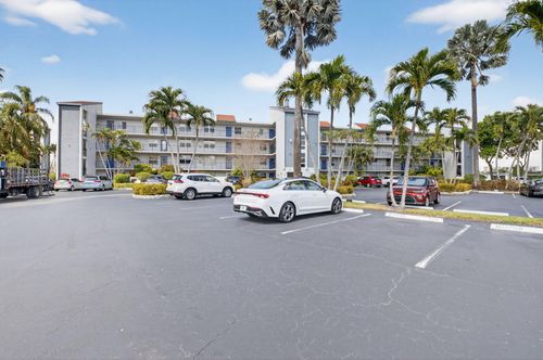 2020-14747 Cumberland Dr, Delray Beach, FL, 33446-3510 | Card Image