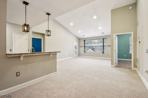 1309 Meadow Brook Ct, Whippany, NJ, 07981-1239 | Card Image