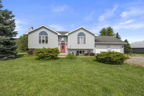 5741 County Rd A, VINLAND, WI, 54901 | Card Image