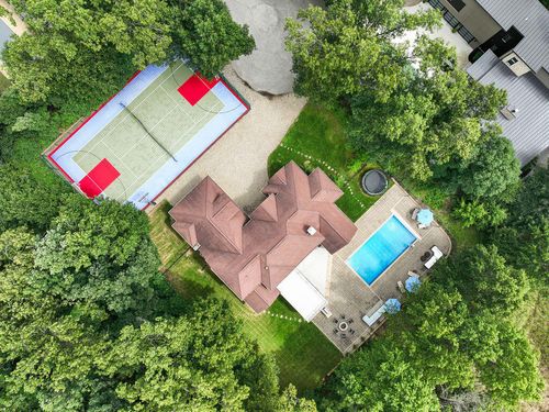 51323 Erich Ln, Grand Beach, MI, 49117-8830 | Card Image