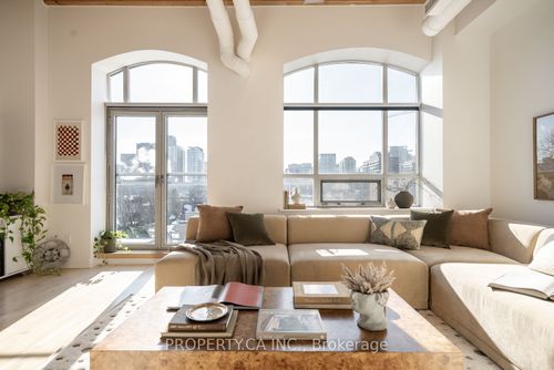 409-993 Queen St W, Toronto, ON, M6J1H2 | Card Image