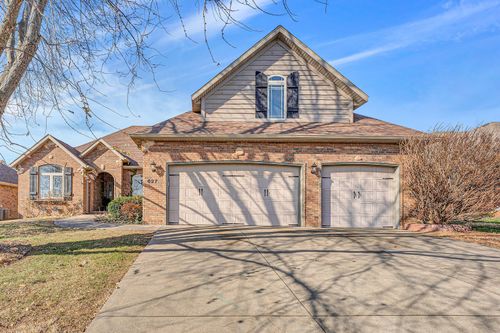 627 N Rockingham Ave, Nixa, MO, 65714-8711 | Card Image