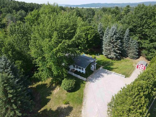 62 S French Rd, Lake Leelanau, MI, 49653-9549 | Card Image