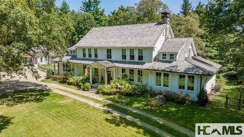 225 Bowery Rd, Highlands, NC, 28741-8894 | Card Image