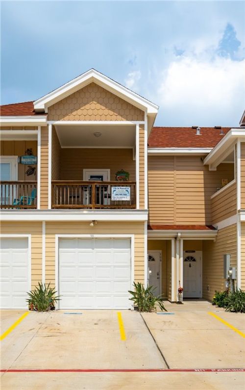 apt-106-1813 11th St, Port Aransas, TX, 78373-6074 | Card Image