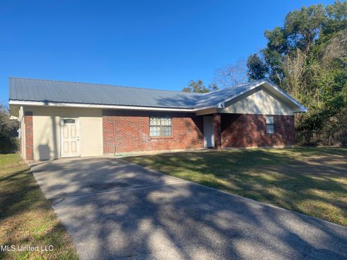 337 Saint George St, Bay Saint Louis, MS, 39520-4431 | Card Image