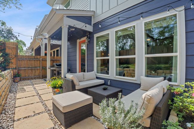 Single Family Living, no rear neighbors! ALL FURNITURE NEGOTIABLE | Image 27