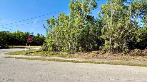 10806 Russell Rd, BOKEELIA, FL, 33922-3112 | Card Image