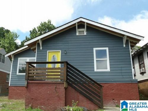 1251 Graymont Ave W, Birmingham, AL, 35208-4928 | Card Image