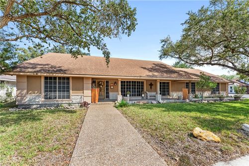 307 Kissling Ave, Robstown, TX, 78380-2222 | Card Image