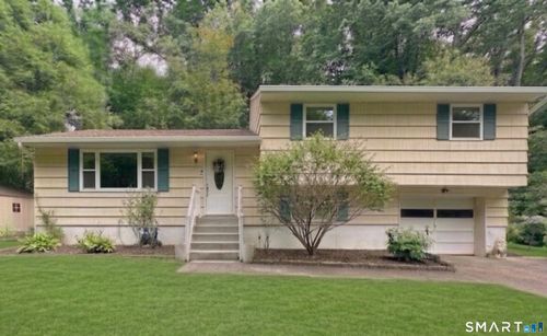 28 Bound Line Rd, Wolcott, CT, 06716-2534 | Card Image