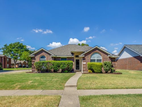8101 Bay St, Frisco, TX, 75035-7525 | Card Image