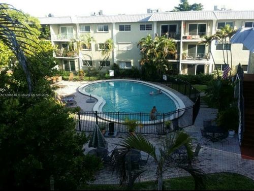 b-3002 Ne 5th Ter, Wilton Manors, FL, 33334-2069 | Card Image
