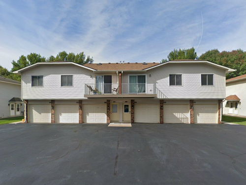 697h-697 Parkside Dr, Vadnais Heights, MN, 55127-3652 | Card Image