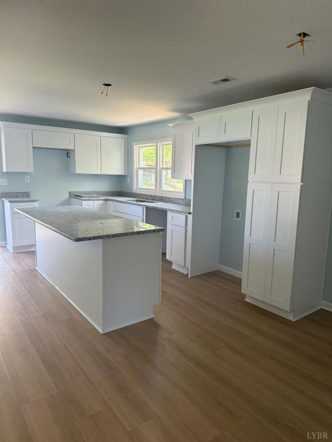 515 South St, House other with 4 bedrooms, 3 bathrooms and null parking in Bedford VA | Image 33