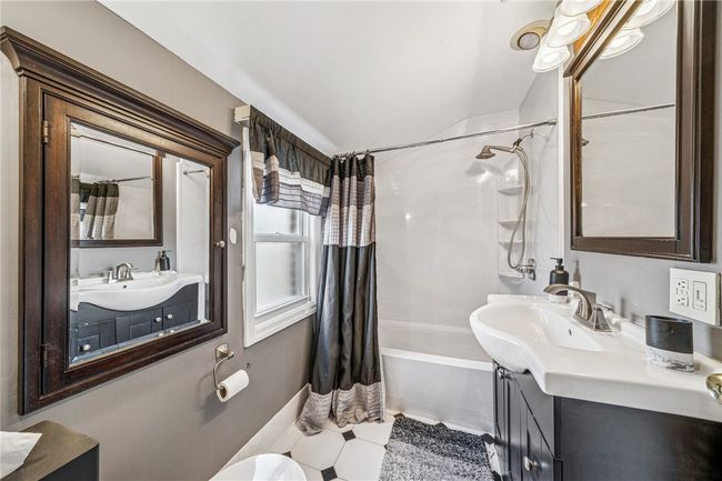 48 Samoa Dr, House other with 3 bedrooms, 2 bathrooms and 3 parking in Pittsburgh PA | Image 19
