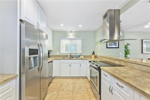 119 46th St, Newport Beach, CA, 92663-2514 | Card Image