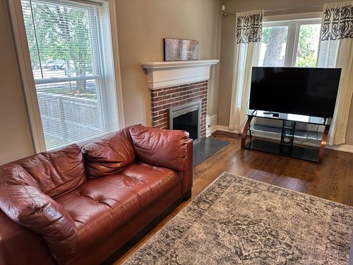 9520 S Ridgeway Ave, Evergreen Park, IL, 60805-2031 | Card Image