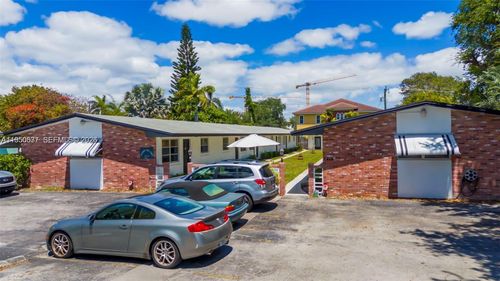 3-2215 Jackson St, Hollywood, FL, 33020 | Card Image
