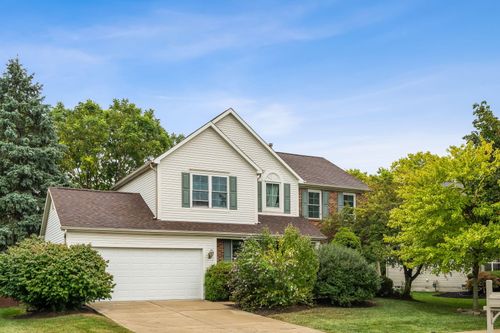 4898 Davidson Run Dr, Hilliard, OH, 43026-3826 | Card Image