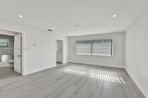 4-5657 Grant St, Hollywood, FL, 33021-5156 | Card Image