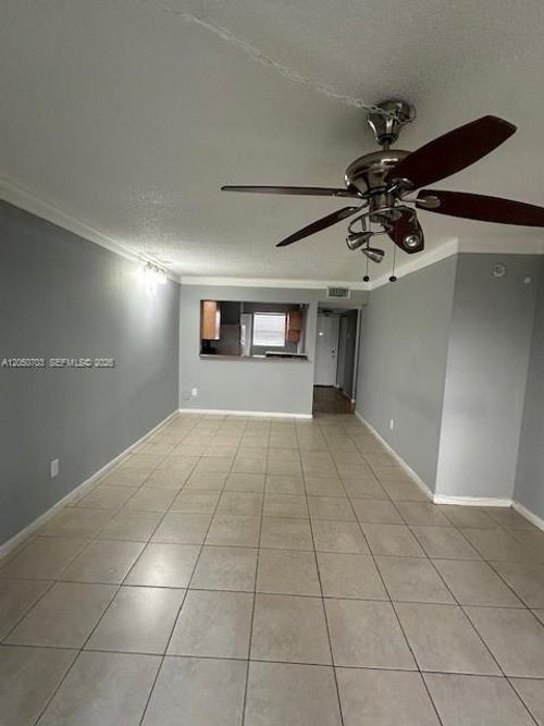 10517-20800 Ne 8th Court, Miami, FL, 33179 | Card Image
