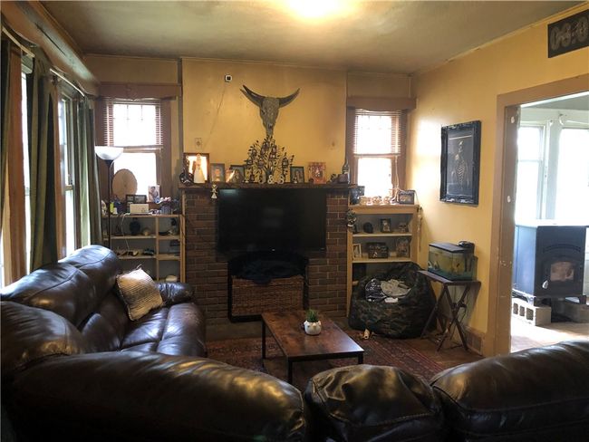 3823 National Pike, House other with 4 bedrooms, 2 bathrooms and 4 parking in Farmington PA | Image 7