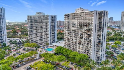 apt-126-3731 N Country Club Dr, Aventura, FL, 33180-1741 | Card Image
