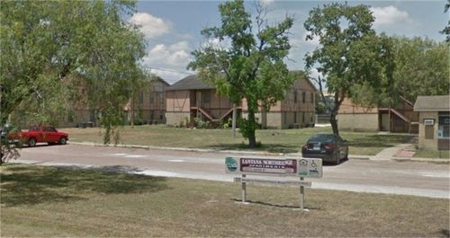 2200 N Adams St, Beeville, TX, 78102-2450 | Card Image