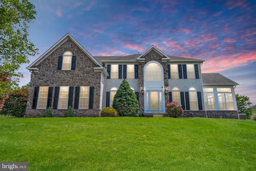 507 Winter Green Cir, HARLEYSVILLE, PA, 19438-2198 | Card Image