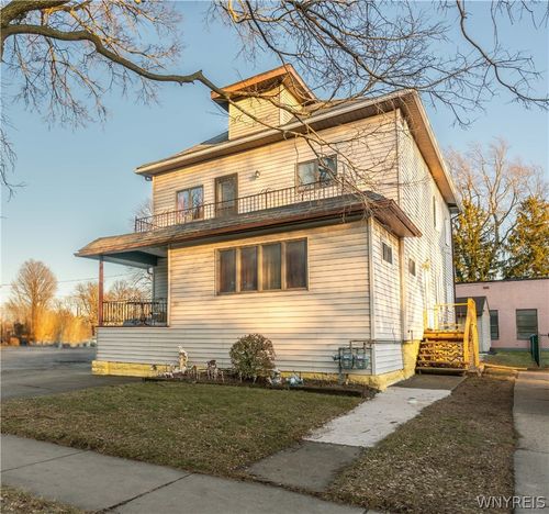 97 Red Jacket Parkway, Buffalo, NY, 14220 | Card Image