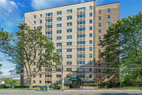 2k-30 Lake St, White Plains, NY, 10603-4020 | Card Image