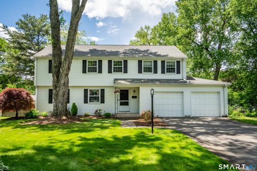 71 Bainton Road, West Hartford, CT, 06117 | Card Image