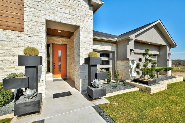 157 Constitution Way, House other with 4 bedrooms, 4 bathrooms and 3 parking in Kyle TX | Image 4