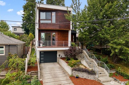 4113 Palatine Ave N, Seattle, WA, 98103-7025 | Card Image