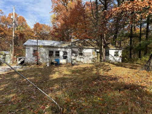 54483 Whitesell Dr, South Bend, IN, 46628-5721 | Card Image