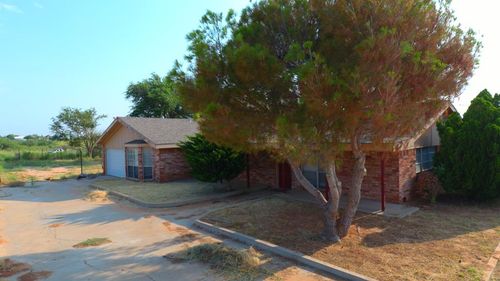 901 E County Road 140, Midland, TX, 79706-7681 | Card Image