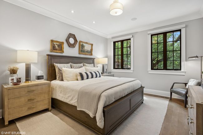 2 - 2633 N Mildred Ave, Condo with 4 bedrooms, 3 bathrooms and 1 parking in CHICAGO IL | Image 17