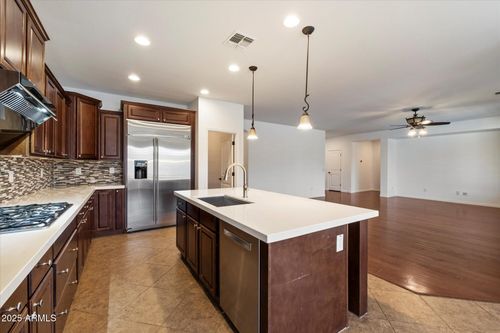 1464 E Tonto Dr, Chandler, AZ, 85249-5464 | Card Image