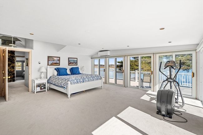 62 Crafts Rd, House other with 5 bedrooms, 2 bathrooms and 6 parking in Gloucester MA | Image 18
