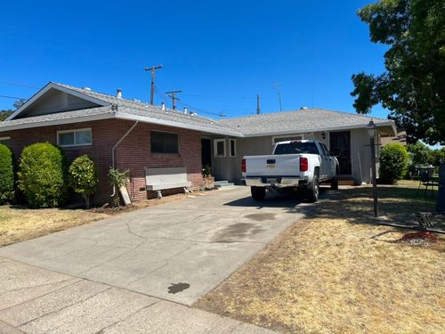 3900 Fargo Way, North Highlands, CA, 95660-3716 | Card Image