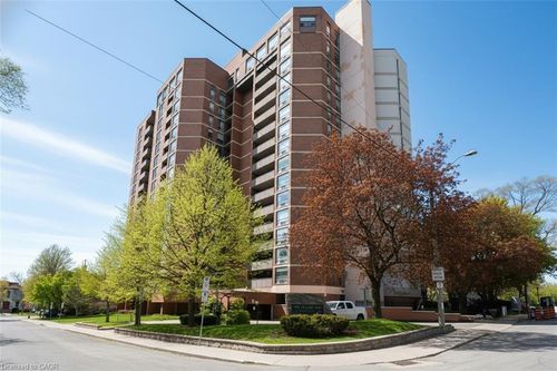 702-222 Jackson St W, Hamilton, ON, L8P4S5 | Card Image