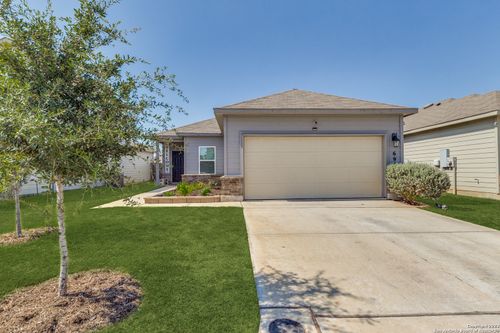 6913 Phoenix Path, Converse, TX, 78109 | Card Image