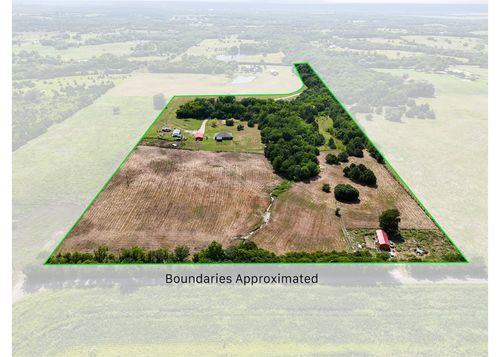 7939 S State Highway 78, Leonard, TX, 75452-8141 | Card Image